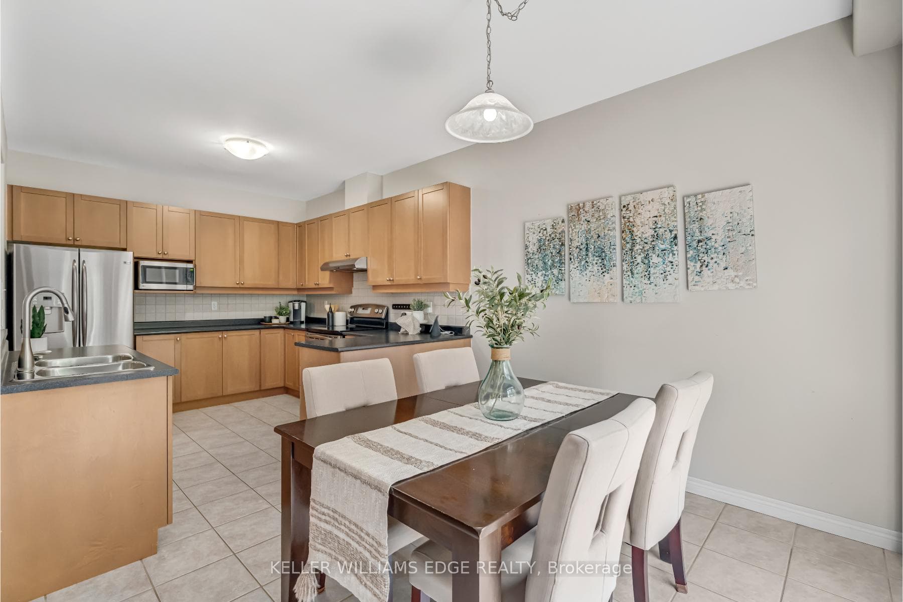5301 PICKETTS Way photo 12