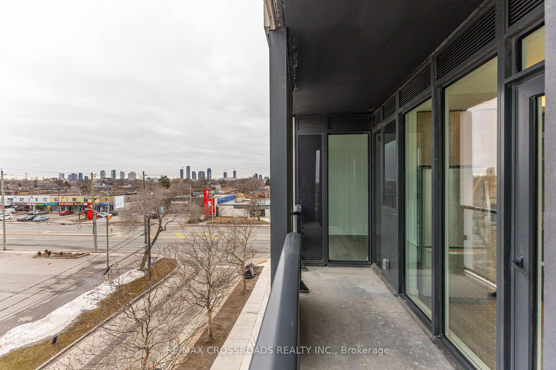 1037 The Queensway N/A Unit 312 photo 34