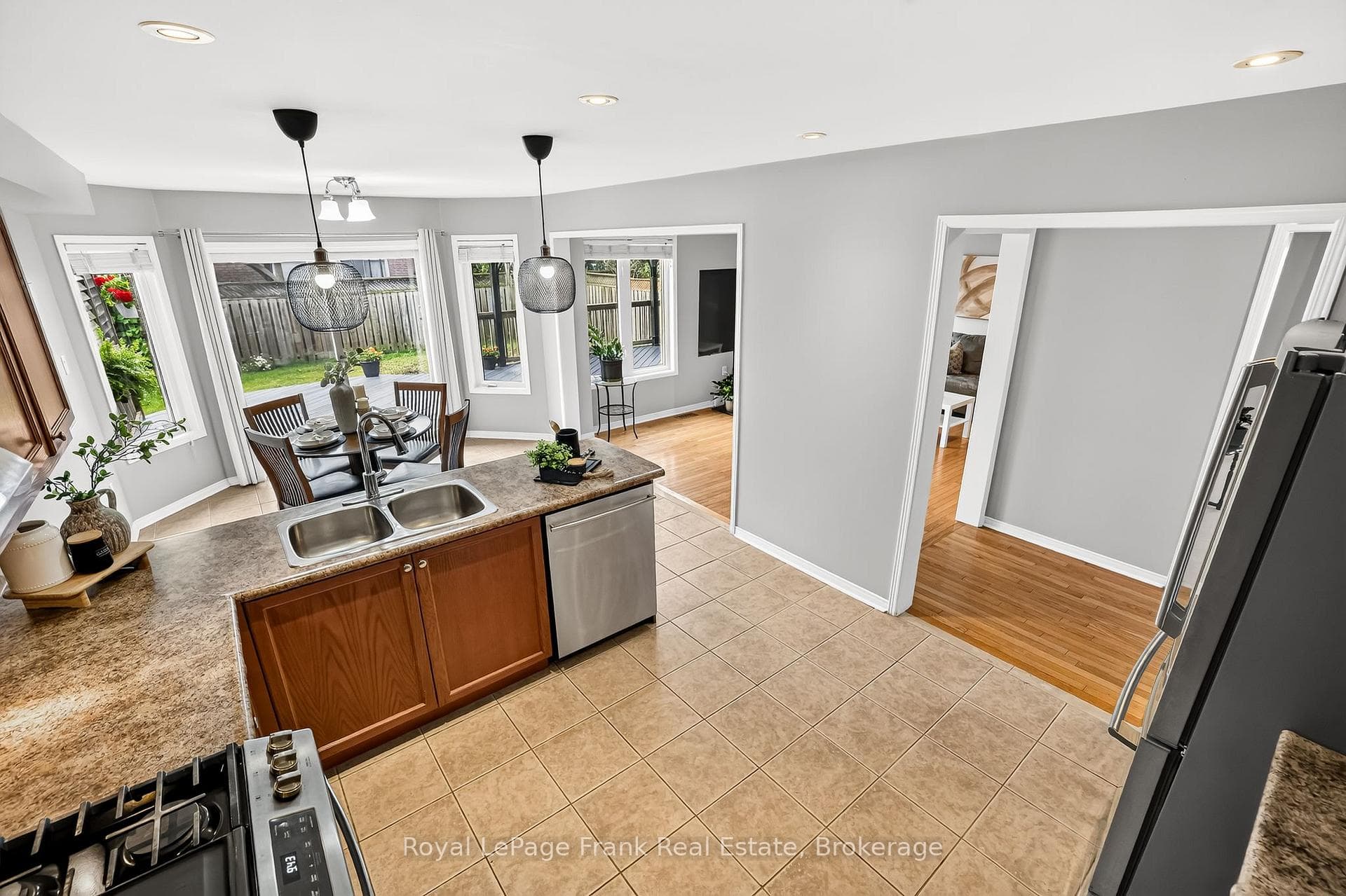 150 Dadson Drive photo 12
