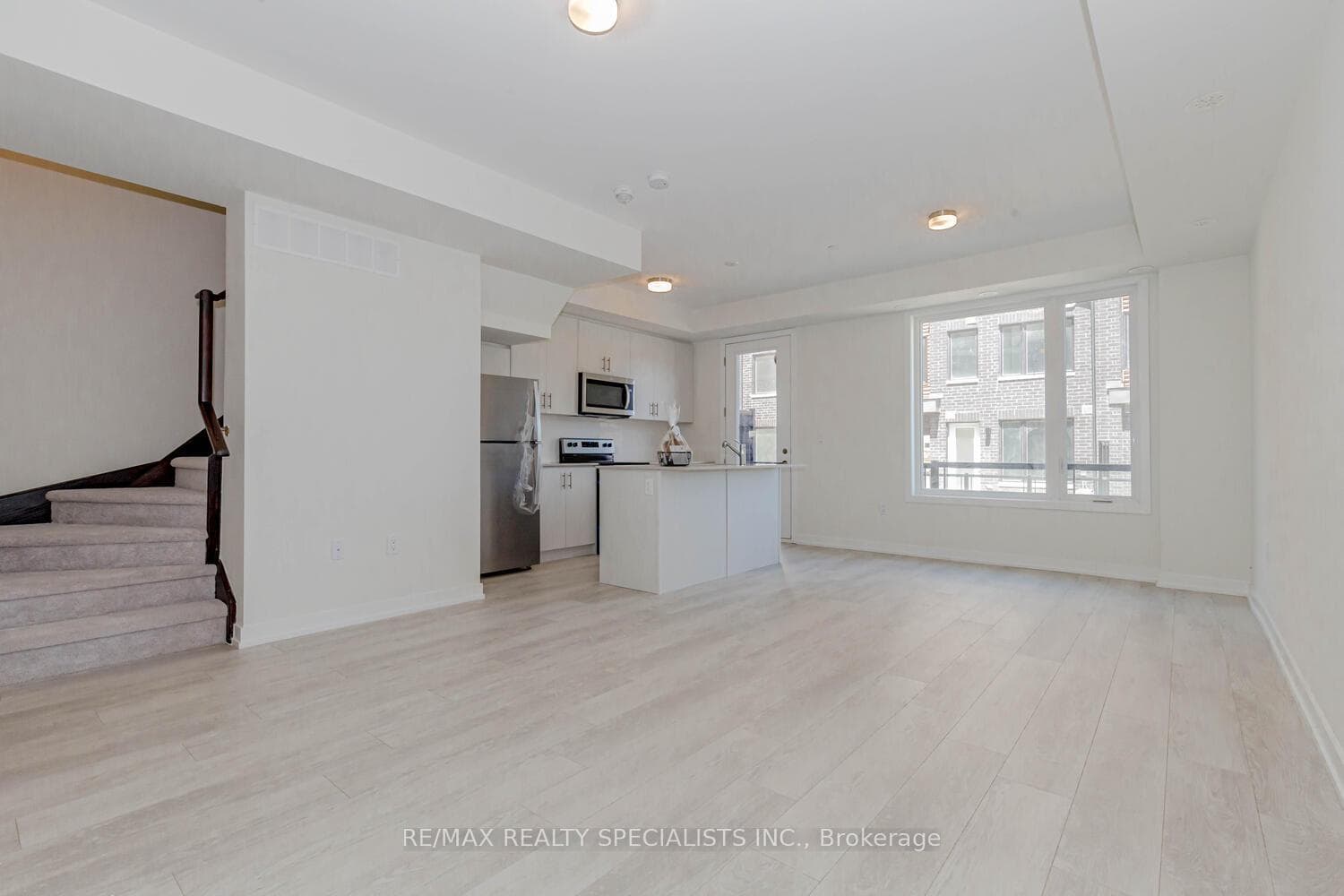 3550 Colonial Drive Unit 39 photo 5