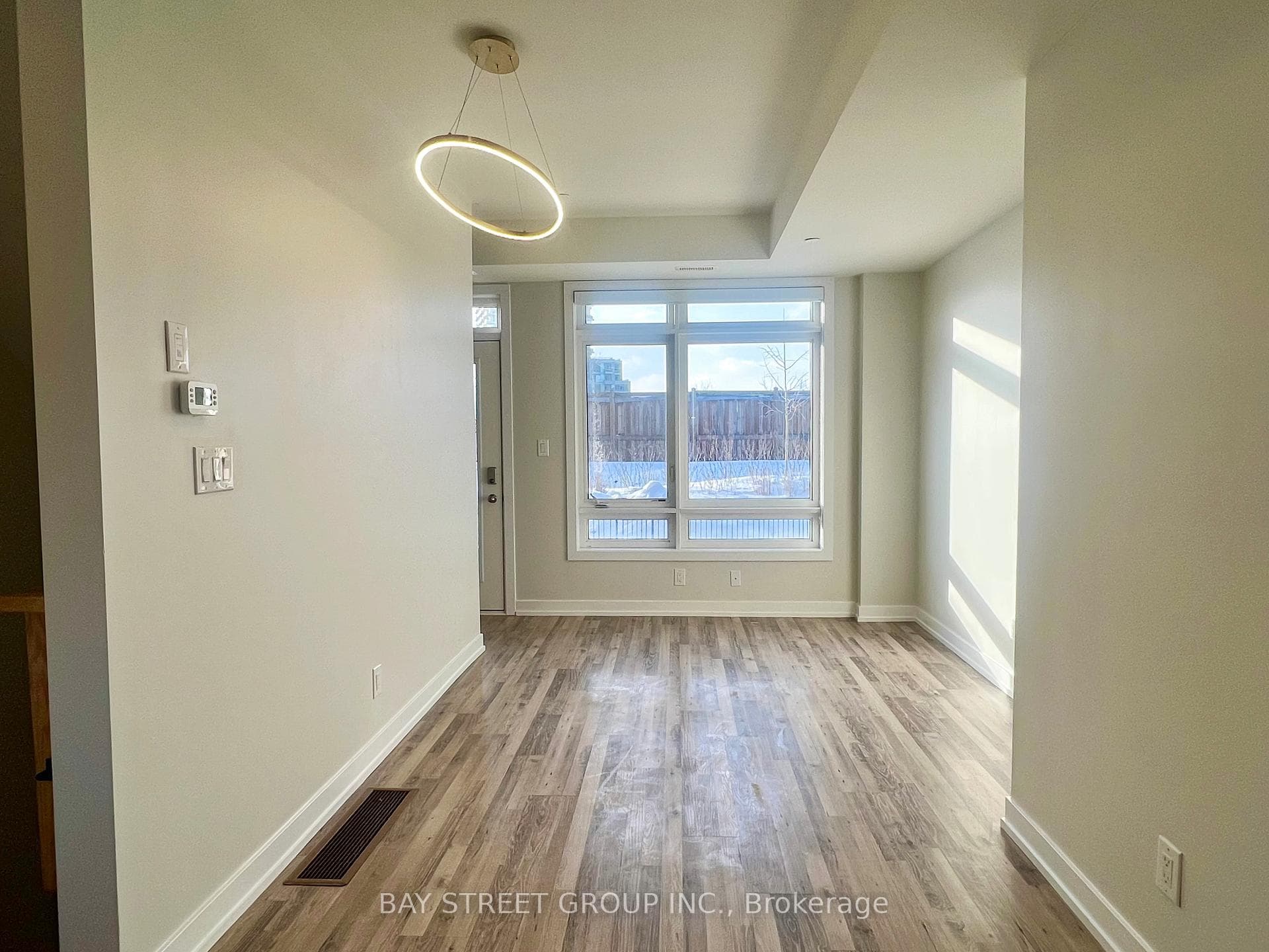 370 Red Maple Road Unit 13 photo 13