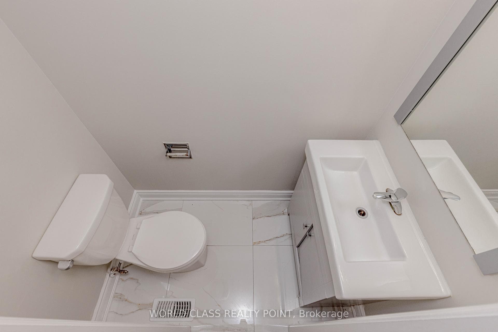 76 Moffatt Avenue photo 17