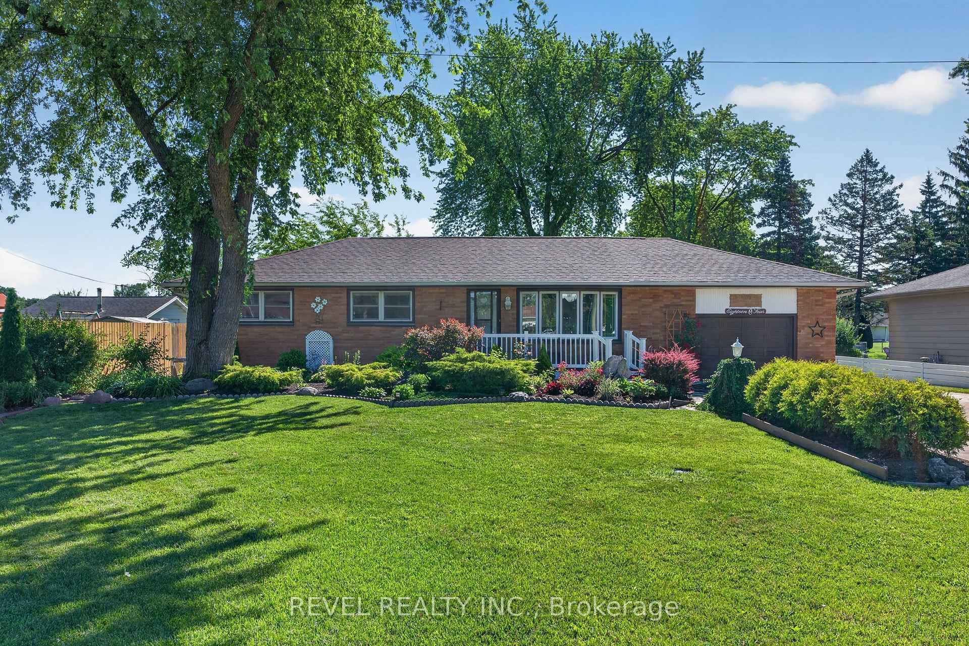 1804 St. Anne Street photo 1