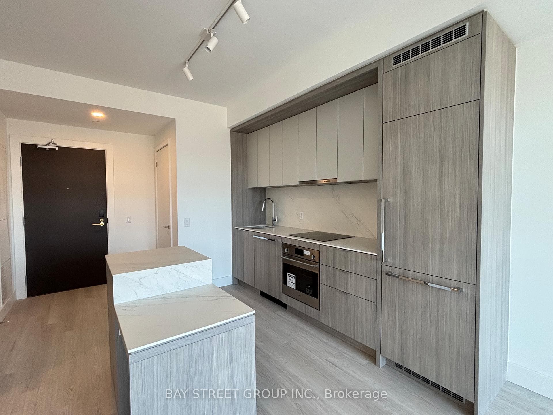 6 Greenbriar Road Unit 318 photo 15