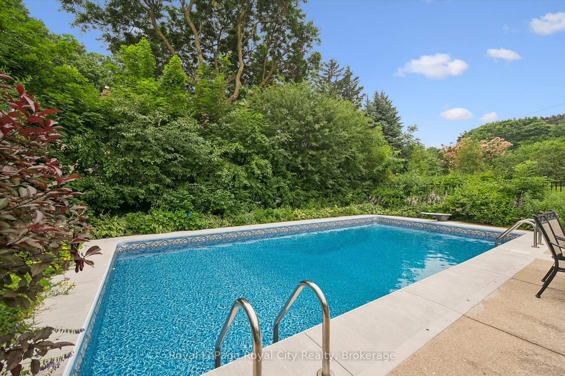 30 Westminster Avenue photo 40