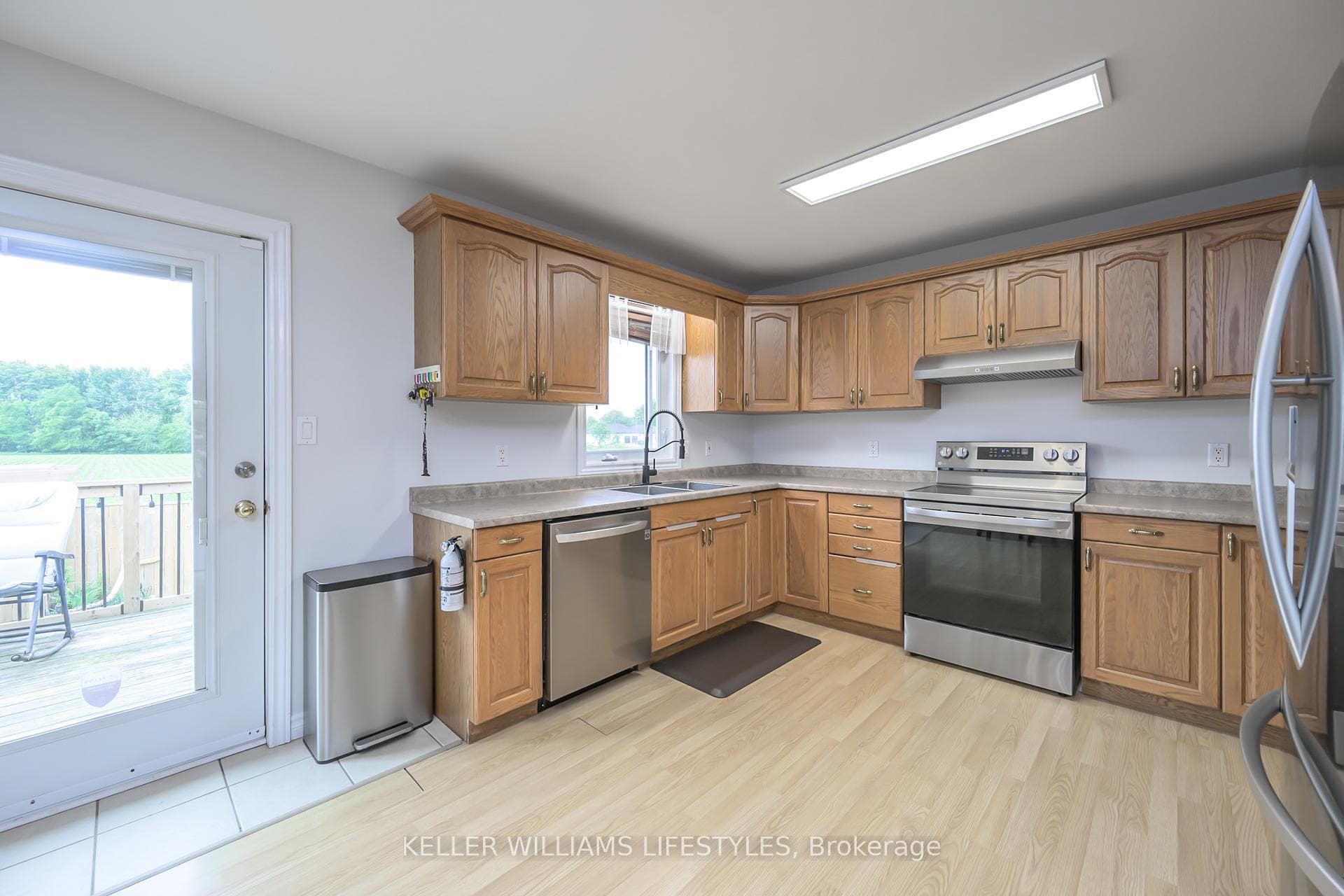24 Rebecca Drive photo 23