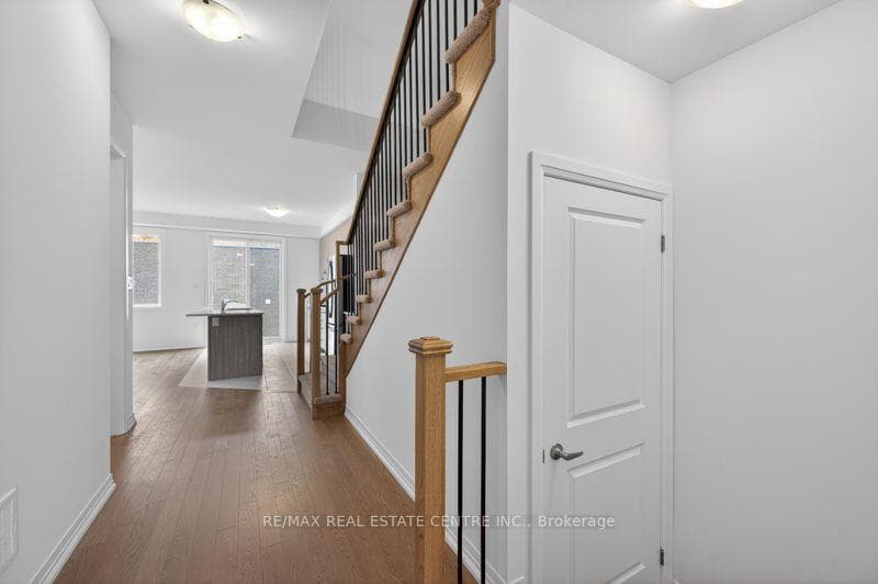 489 Jack Wilford Way photo 7