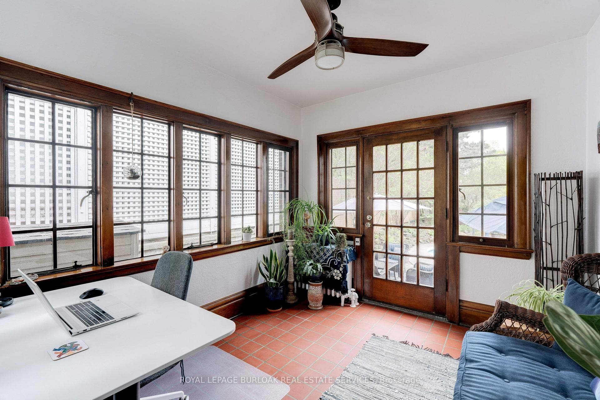 8 Turner Avenue photo 18