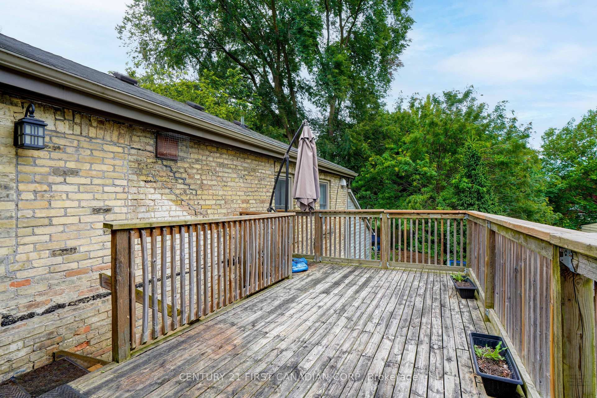 486 Princess Avenue photo 27