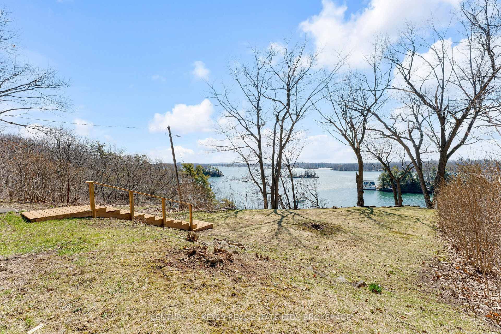 13 Windsor Drive photo 48