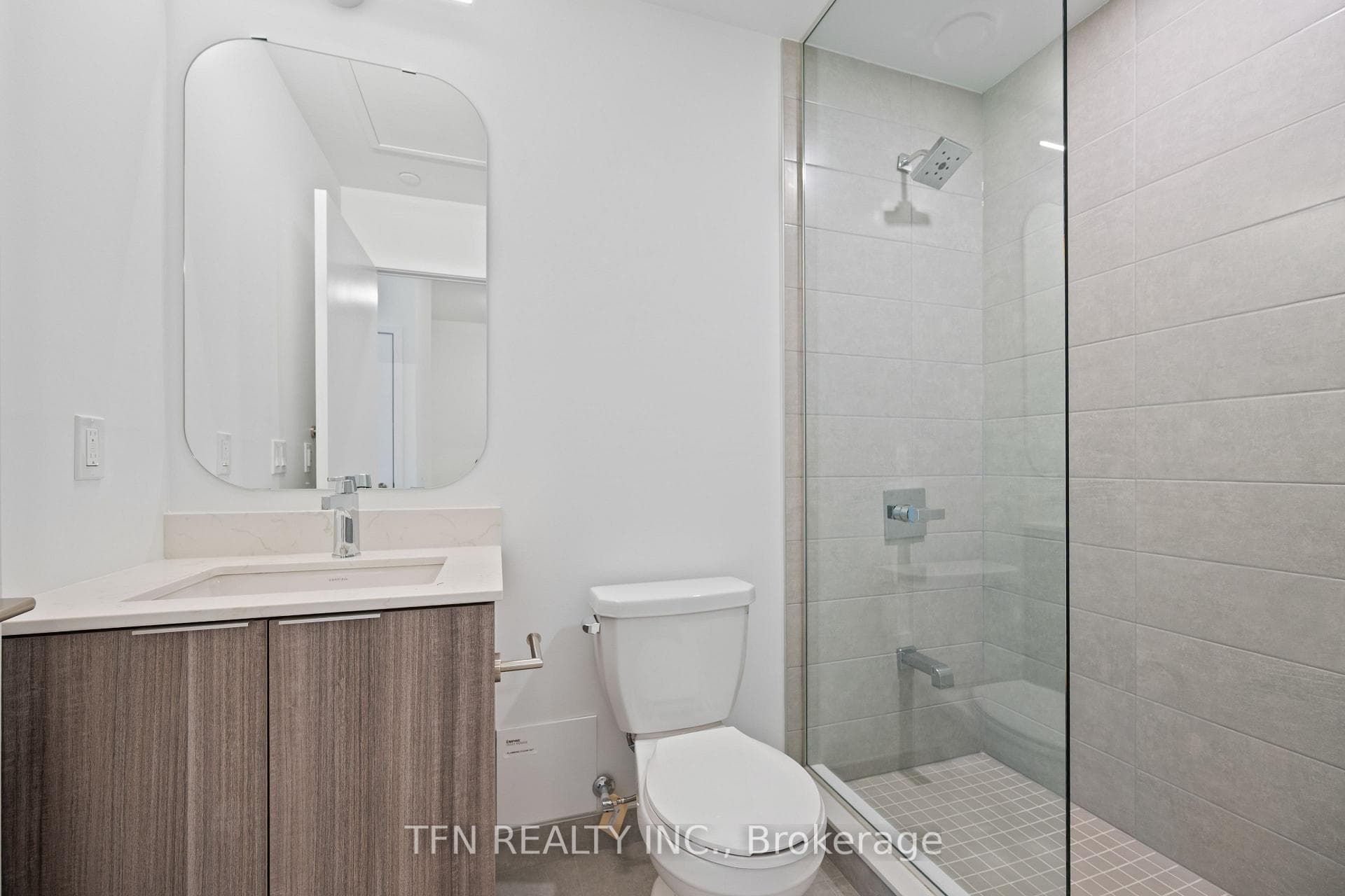 15 Richardson Street Unit 204 photo 16
