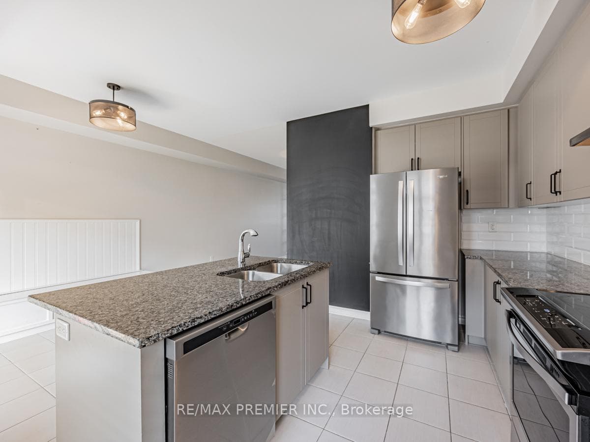 14 Westbury Way photo 15
