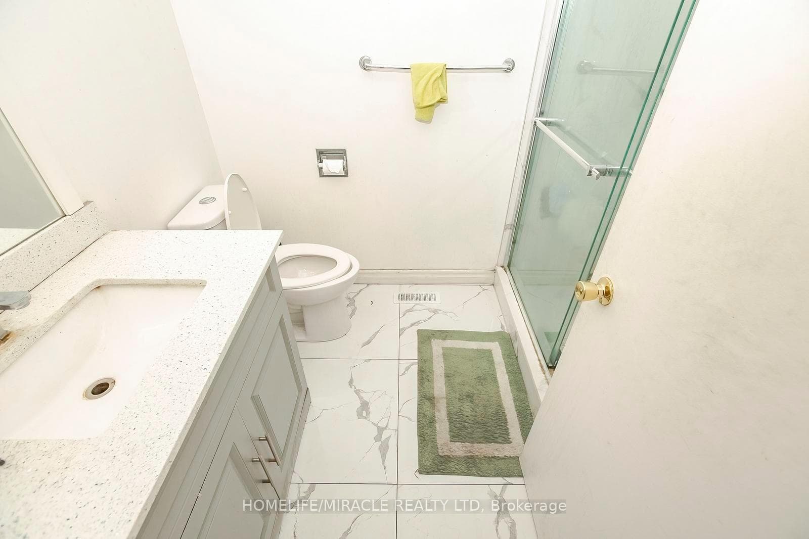 47 Longbourne Crescent photo 27