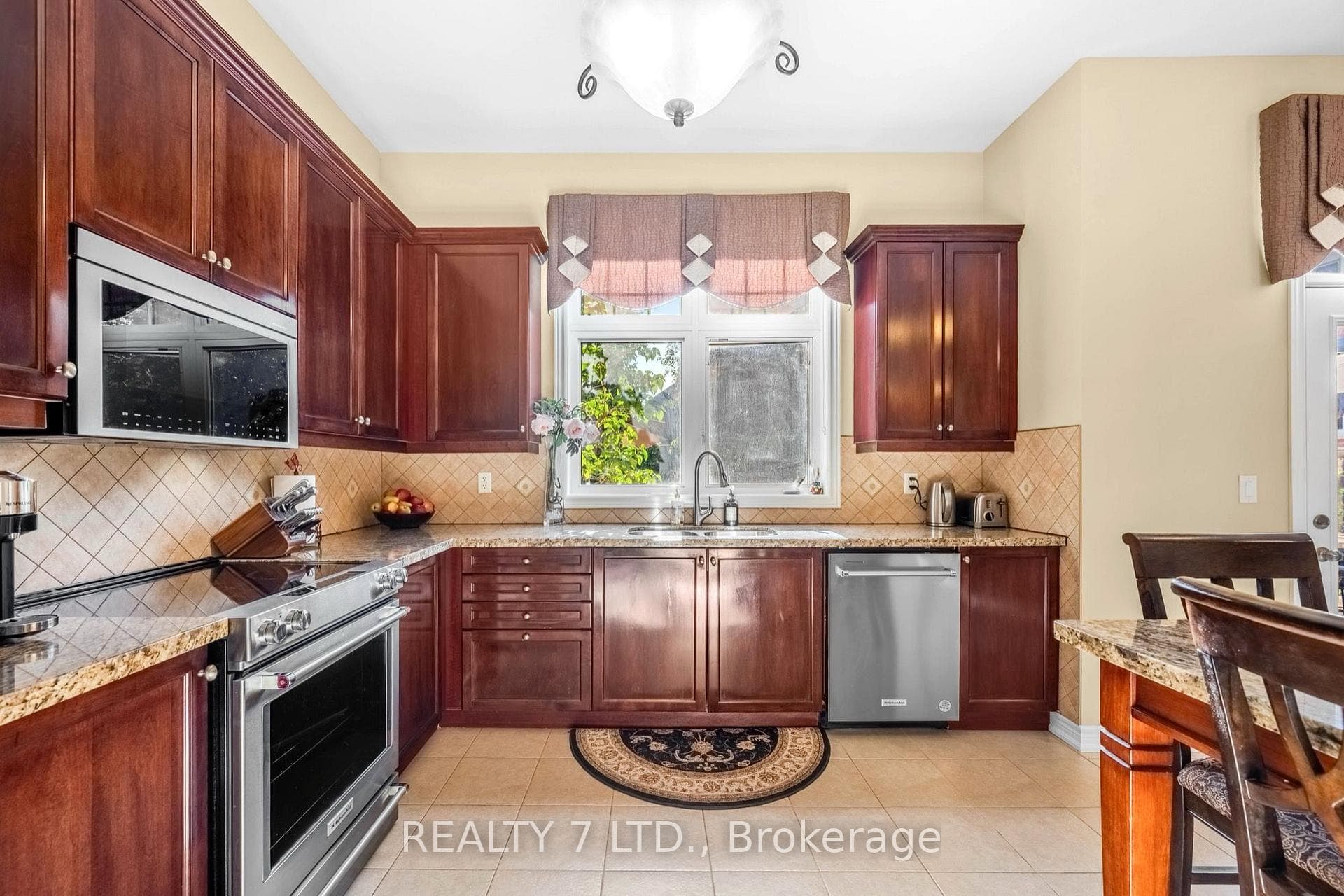 3217 Swiss Court photo 12