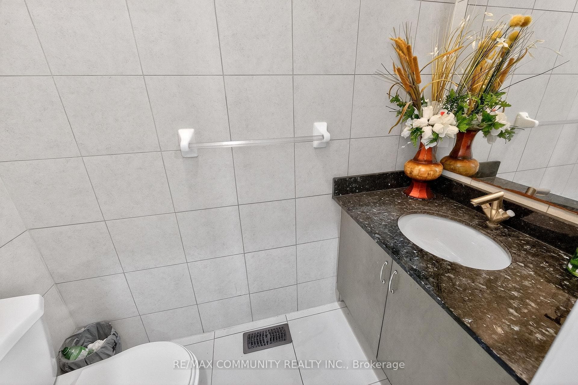 21 Berger Avenue photo 12