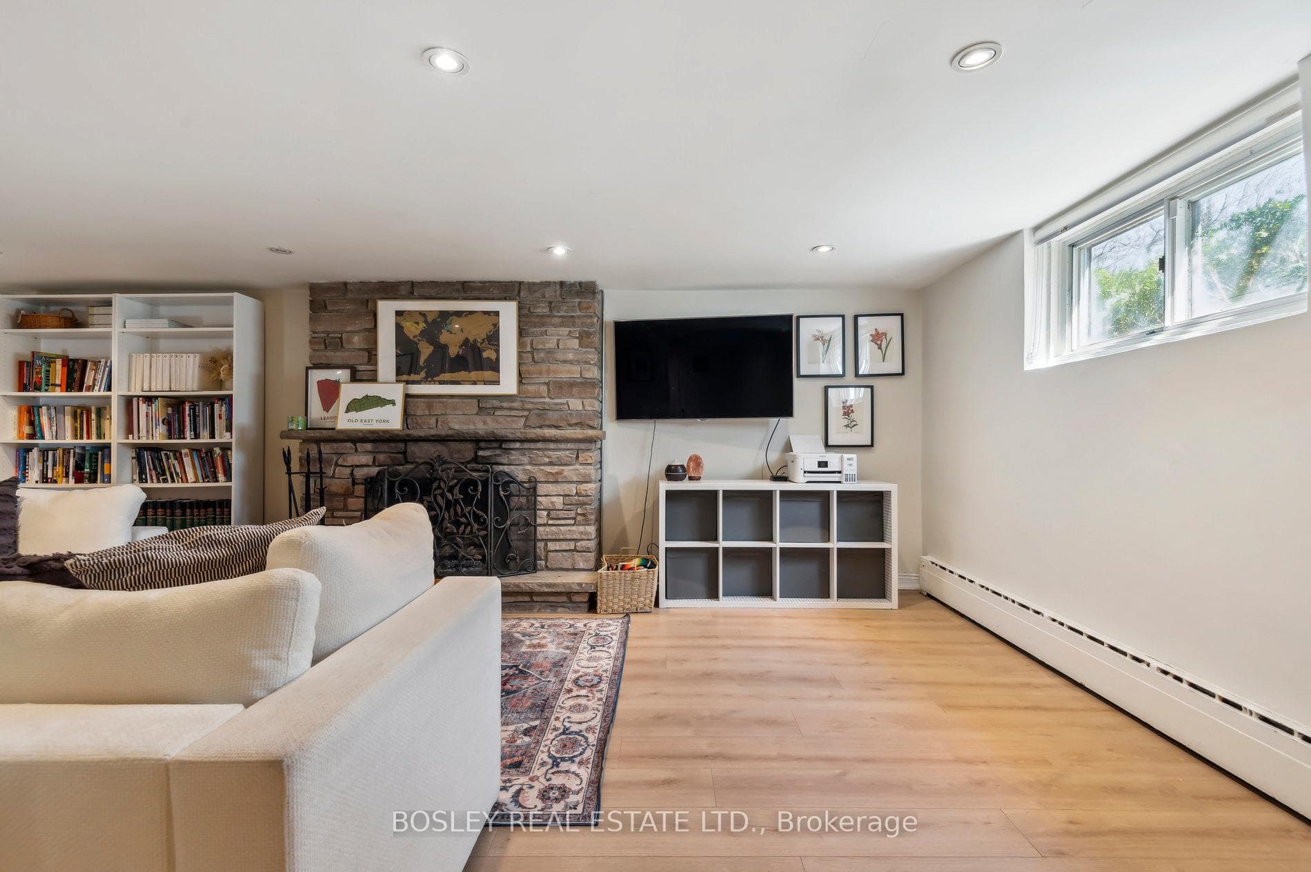 452 O'Connor Drive photo 27