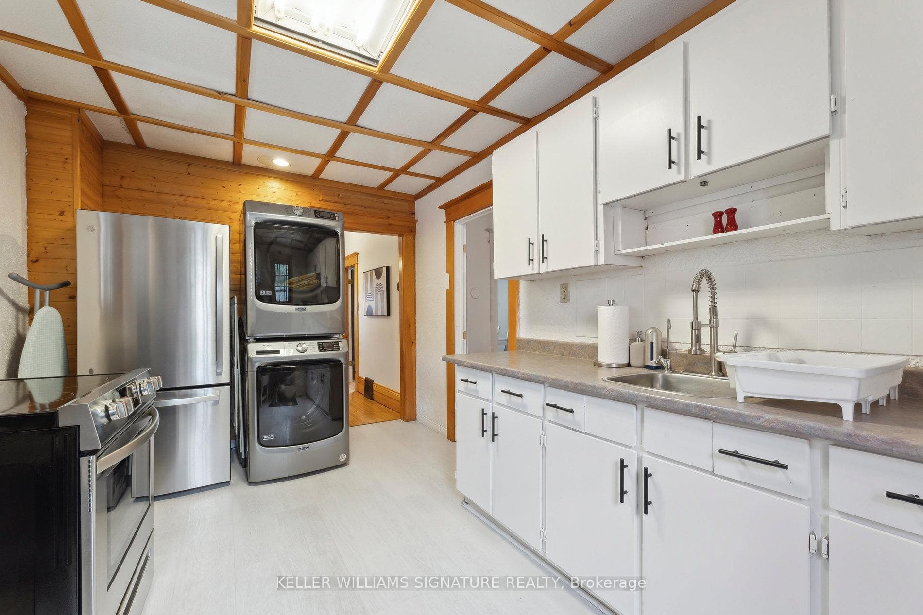 23 Albert Street photo 17