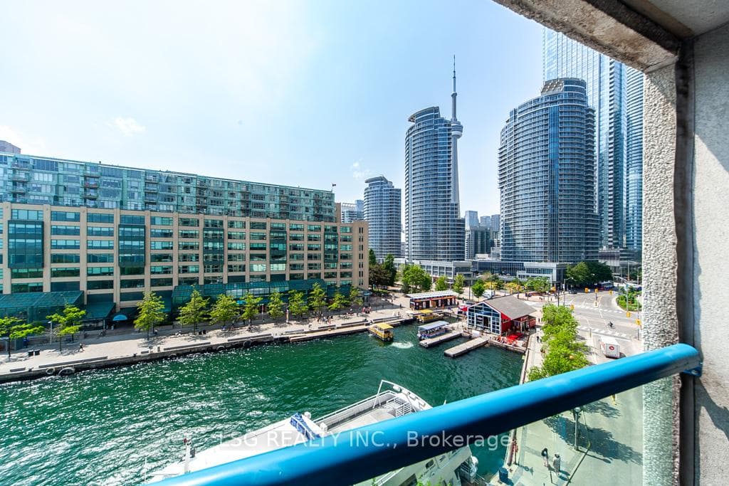 99 Harbour Square Unit 812 photo 41