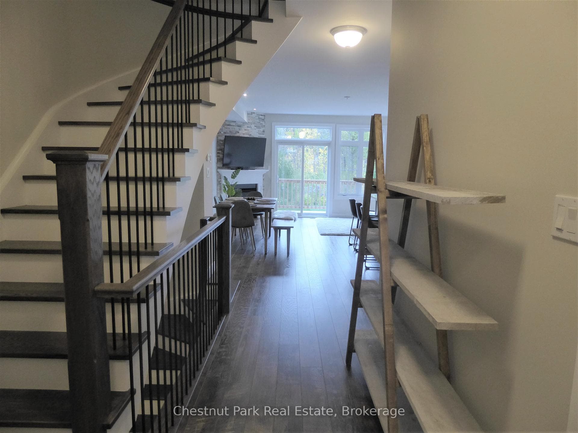 154 Yellow Birch Crescent photo 8