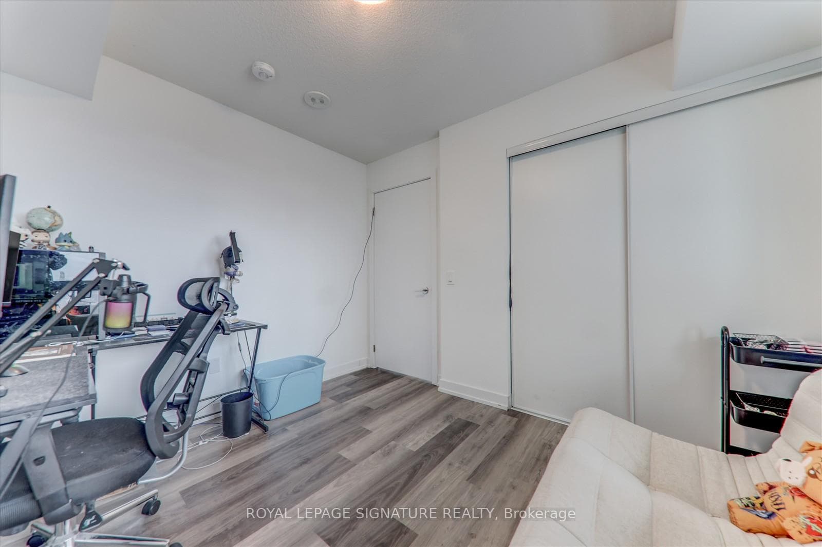 1480 Bayly Street Unit 1207 photo 21