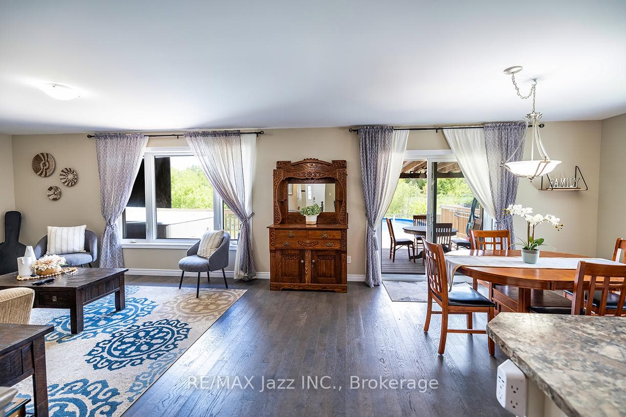 1 MILLPOND Lane photo 16