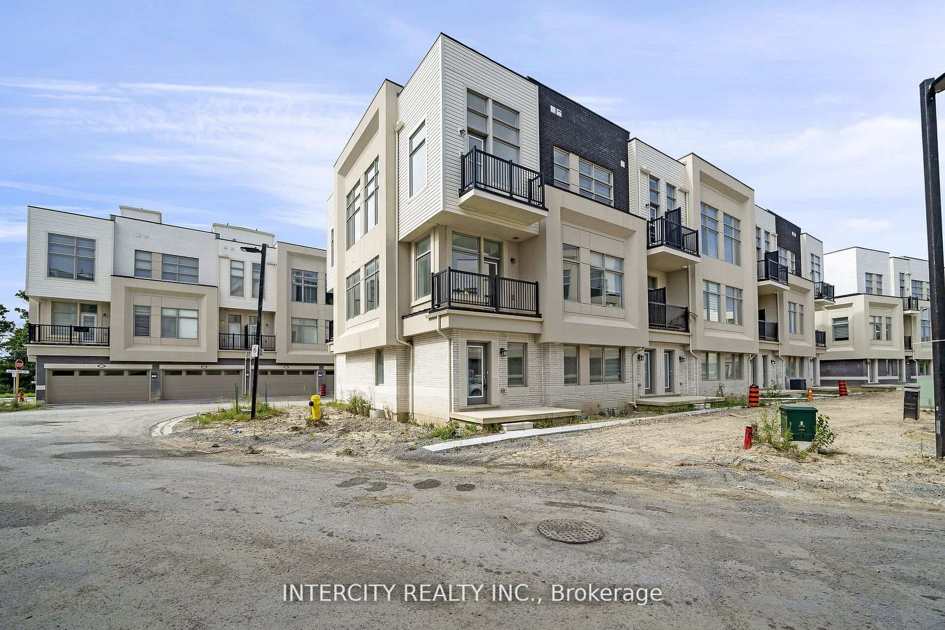 7 Albert Firman Lane photo 1