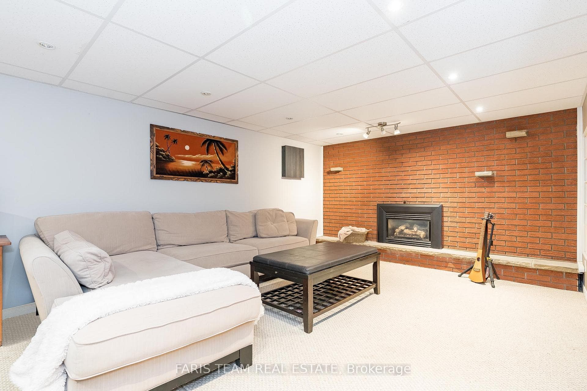 128 Springdale Drive photo 17