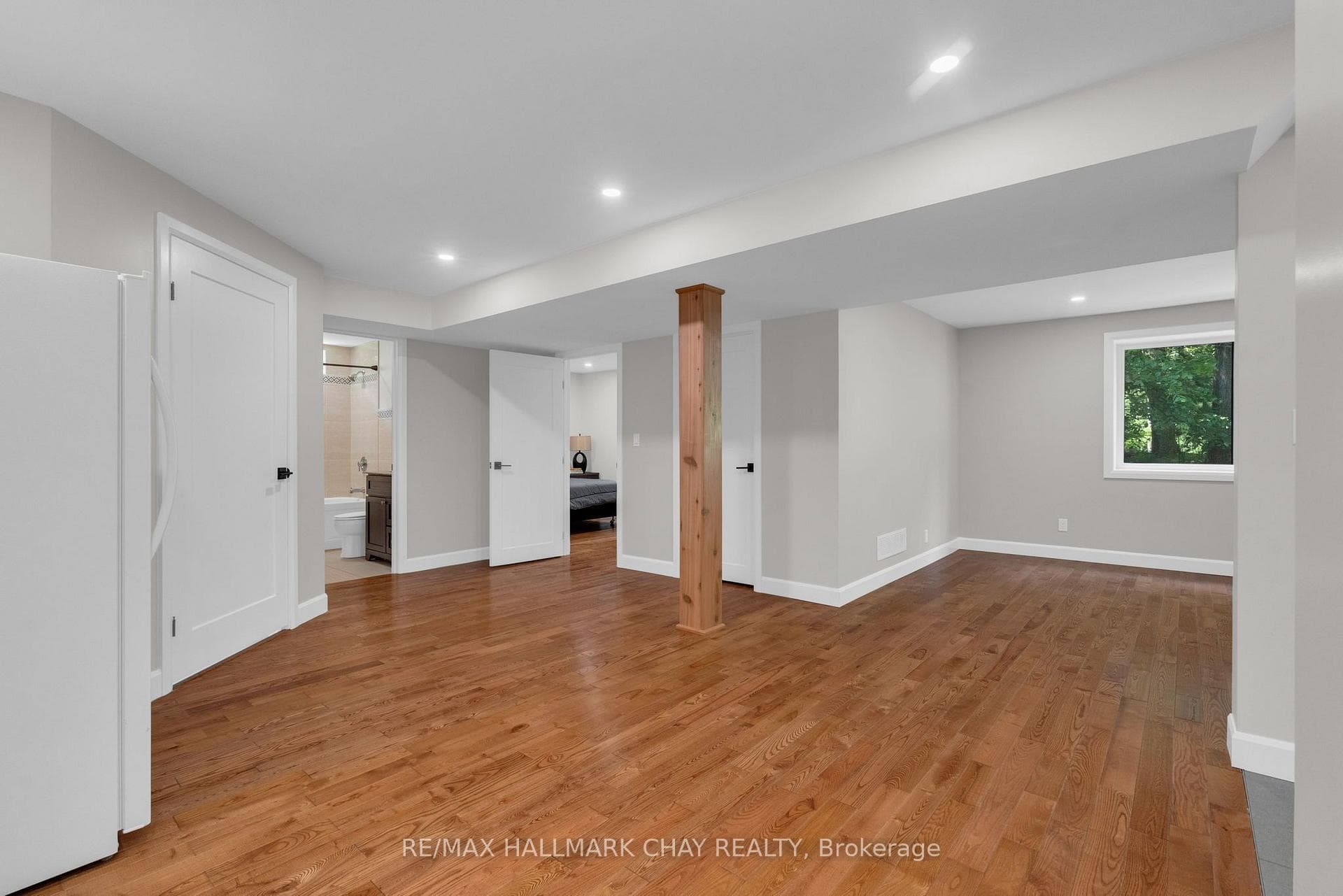 780 Marshall Road, Tiny
