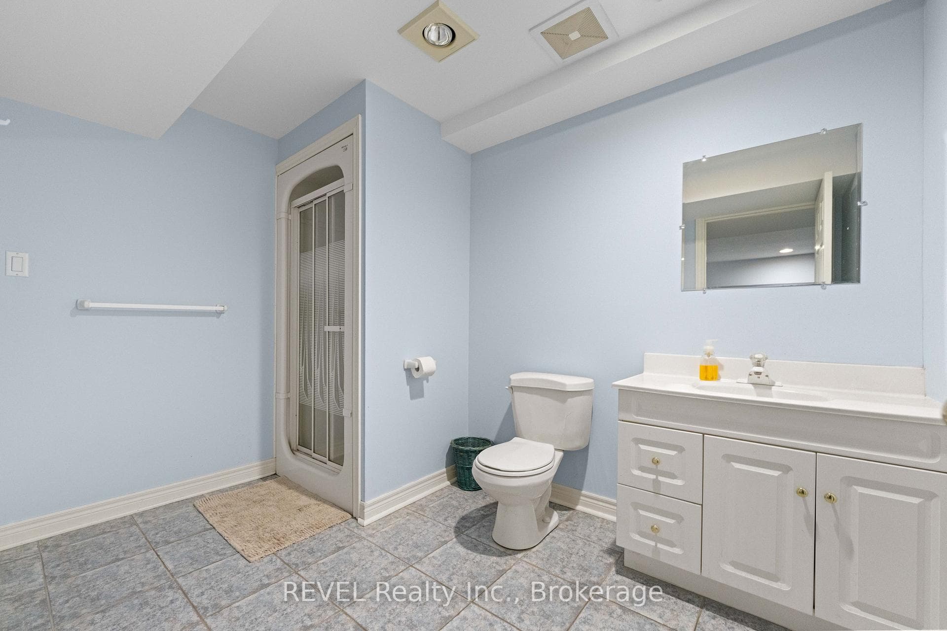 8055 Mount Carmel Boulevard photo 35