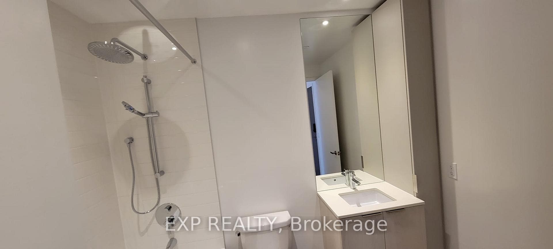 448 Burnhamthorpe Road Unit 3210 photo 19