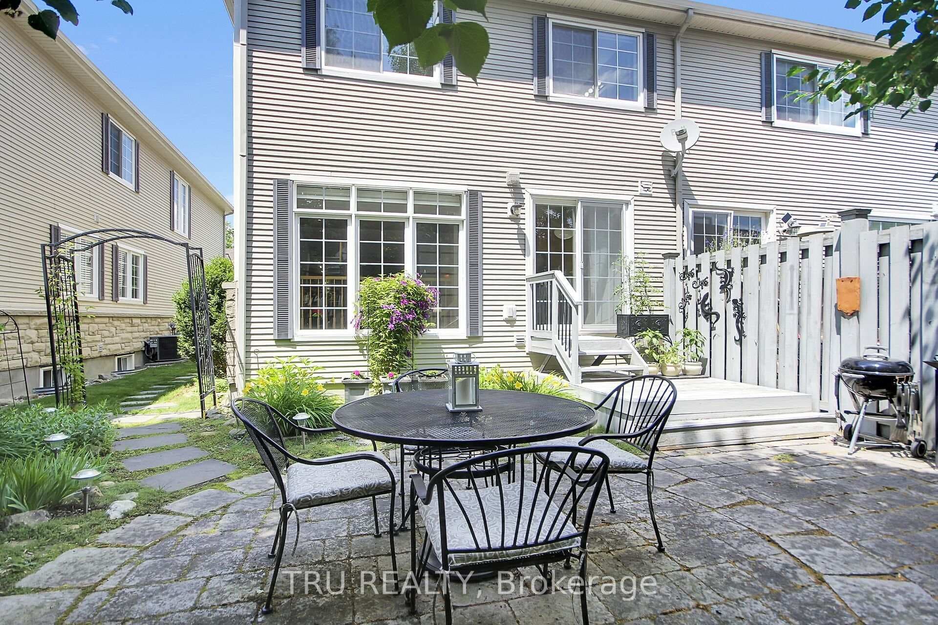 109 Braddock Private photo 39