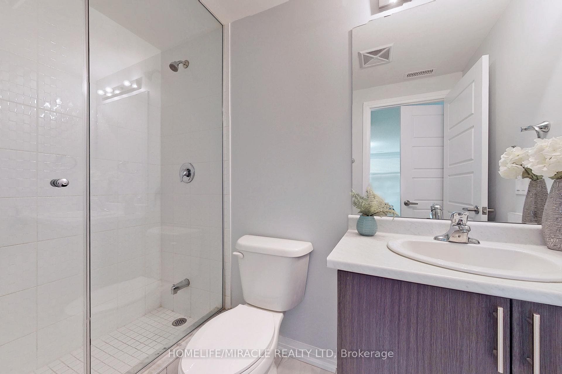 1200 Main Street Unit 107 photo 22