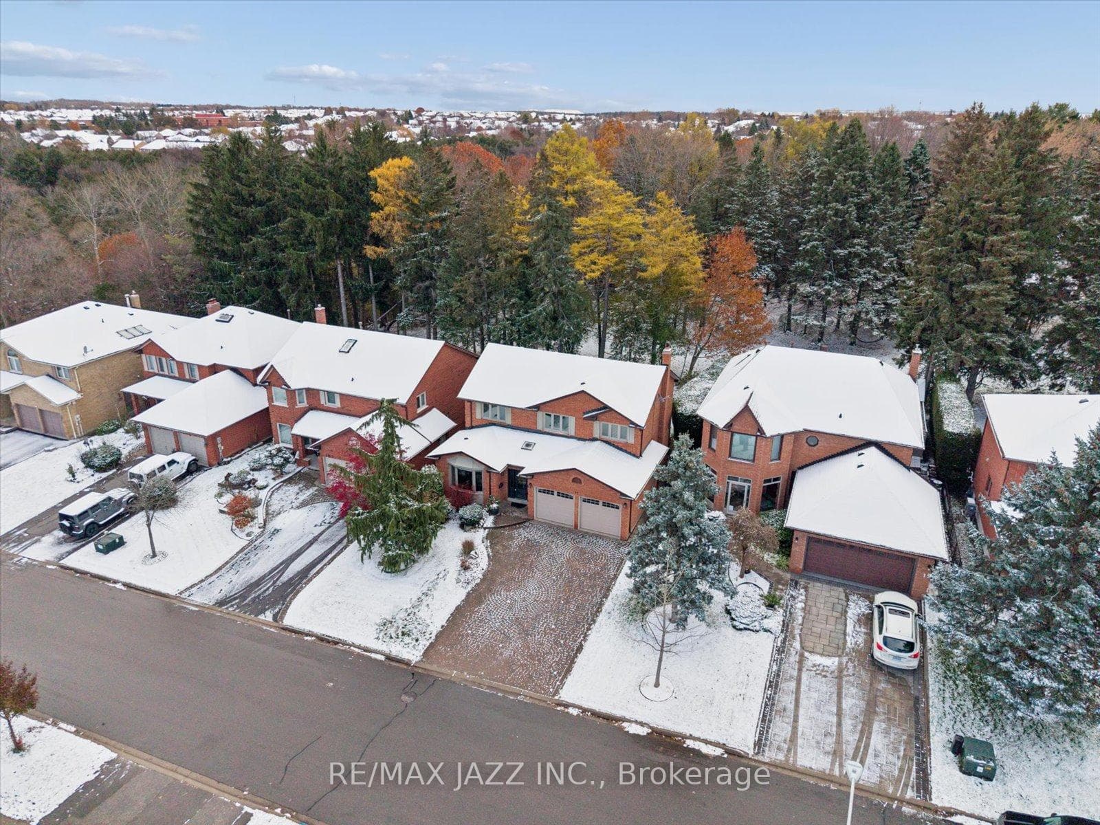 17 Kingswood Drive photo 48