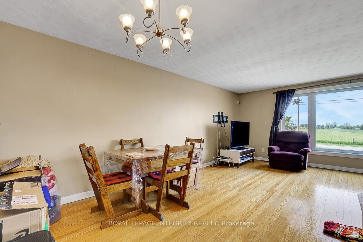 892 Baseline Road Unit A photo 9