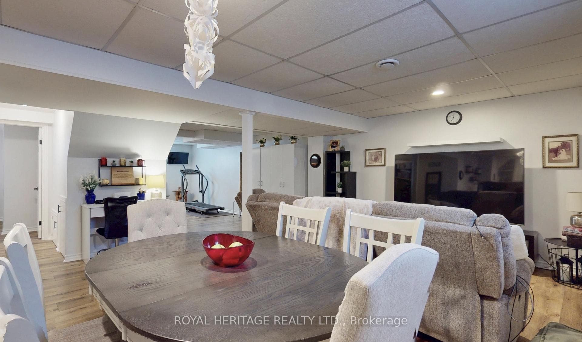 28 Cawker Court photo 36
