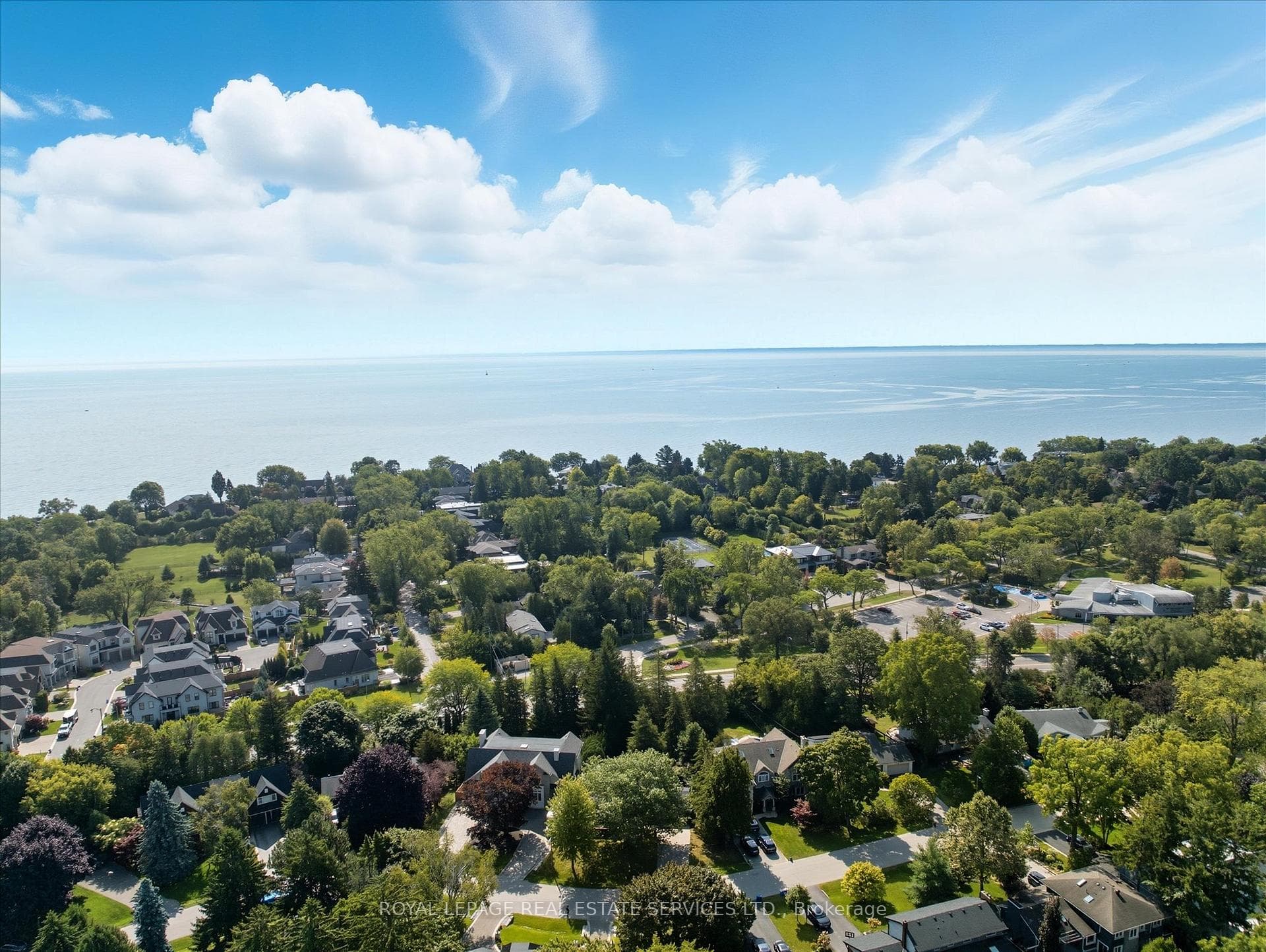 Just Steps from Coronation Park and Lake Ontario!