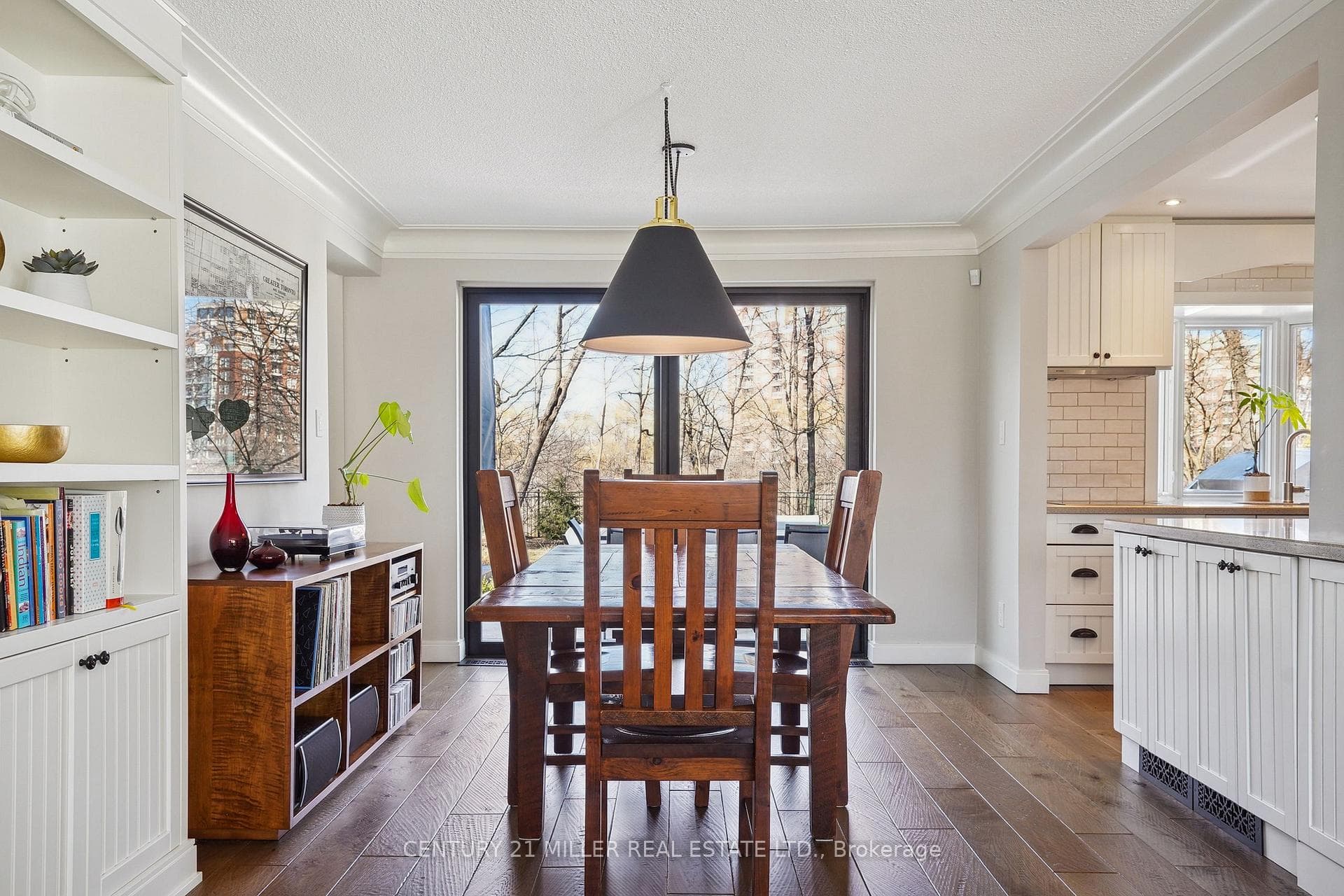 431 River Side Drive photo 16