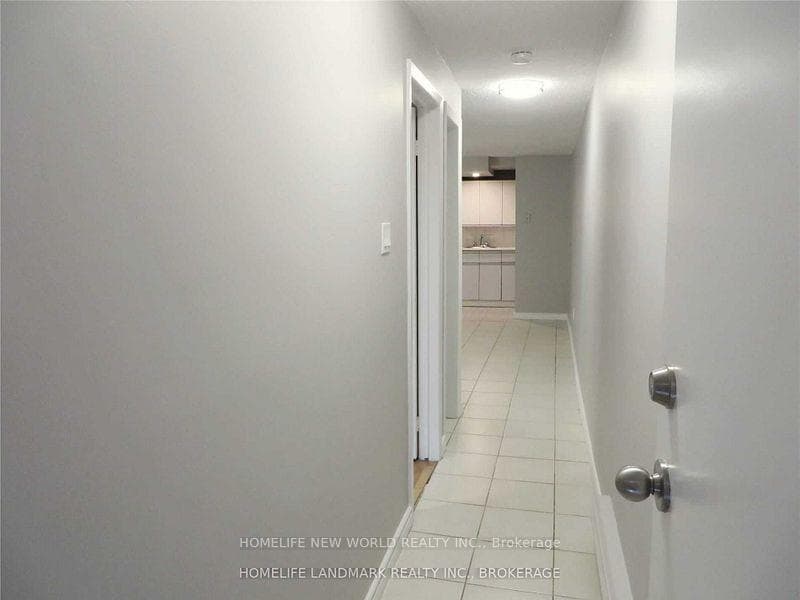676 Bathurst Street Unit #3 photo 6