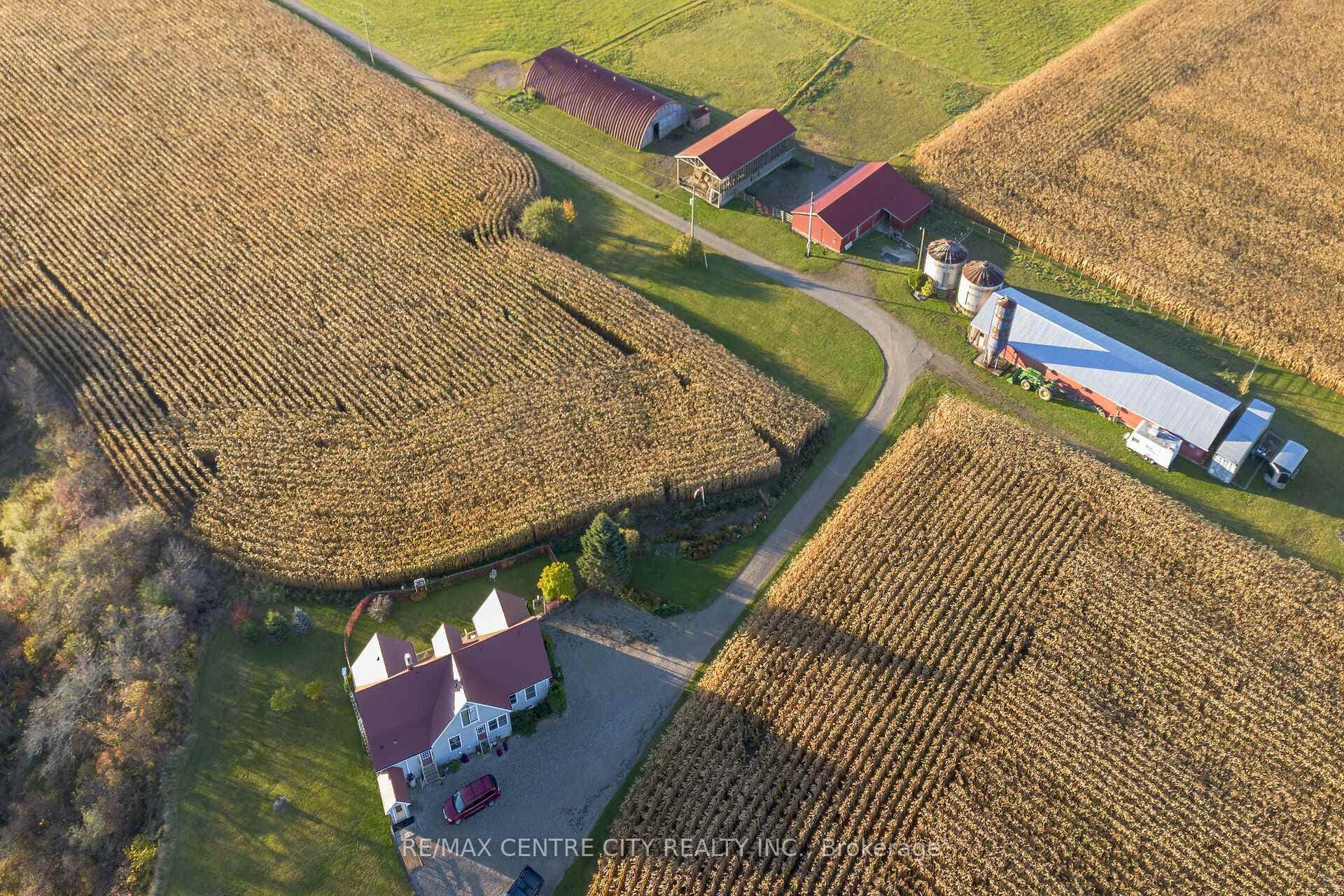 15859 Talbot Trail photo 3
