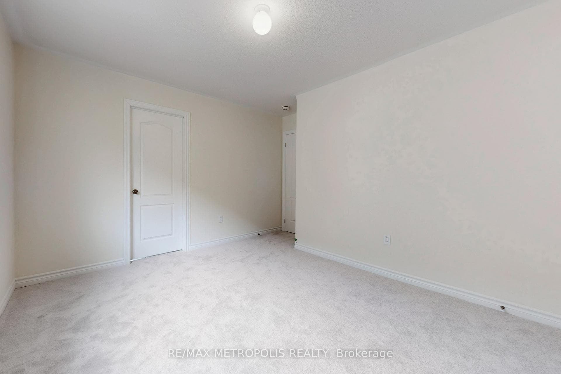 167 Hawkins Street photo 44