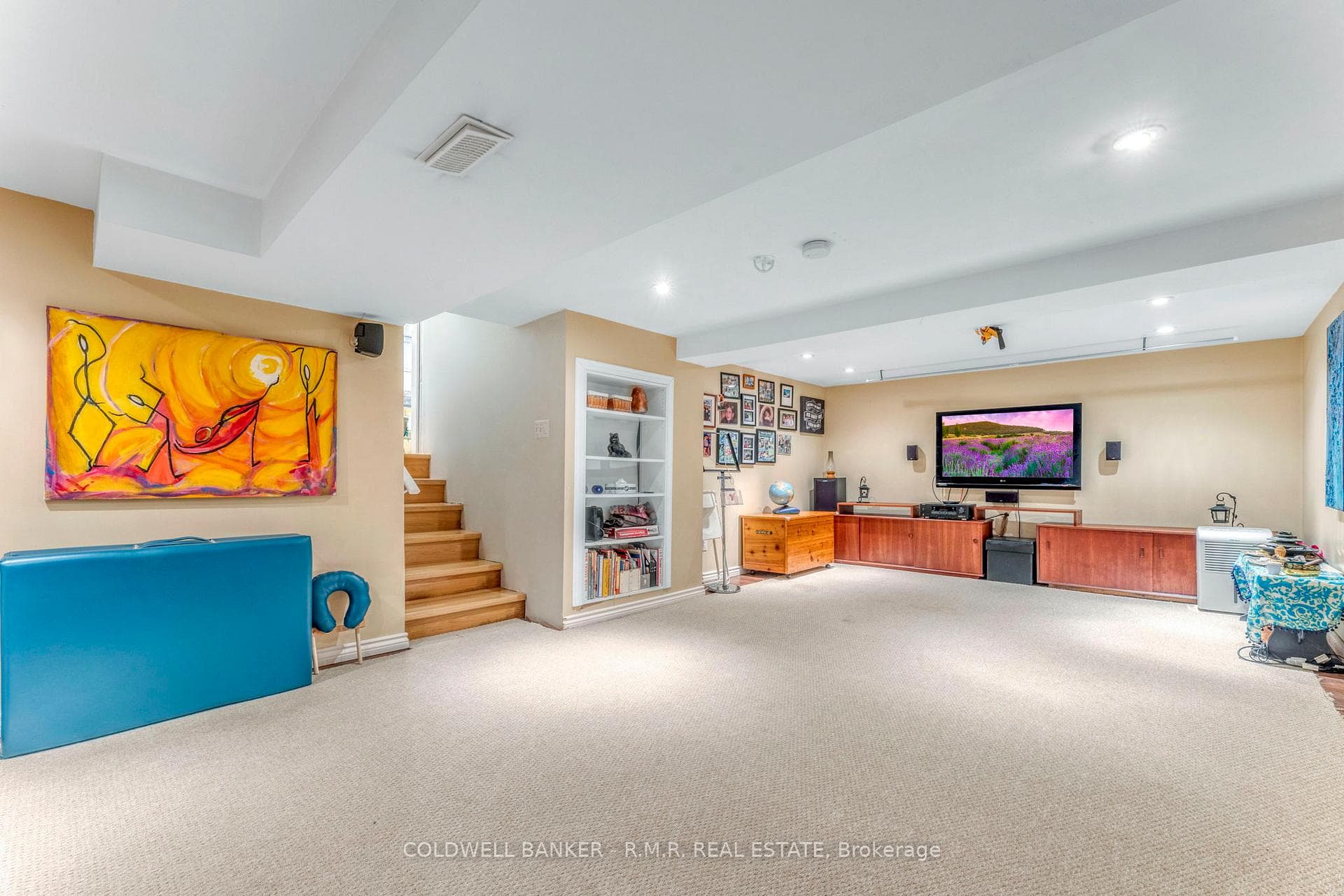 249 Lloyd Avenue photo 23