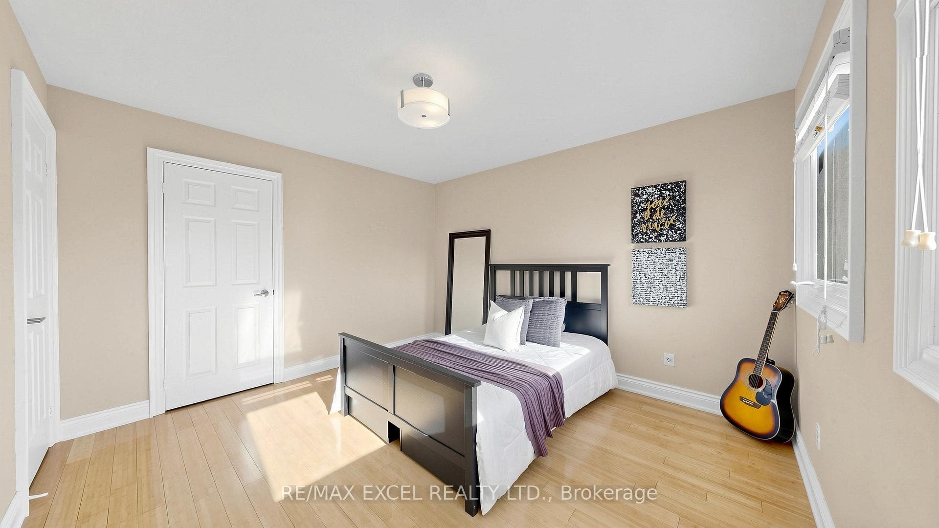 43 Piccadilly Road photo 35