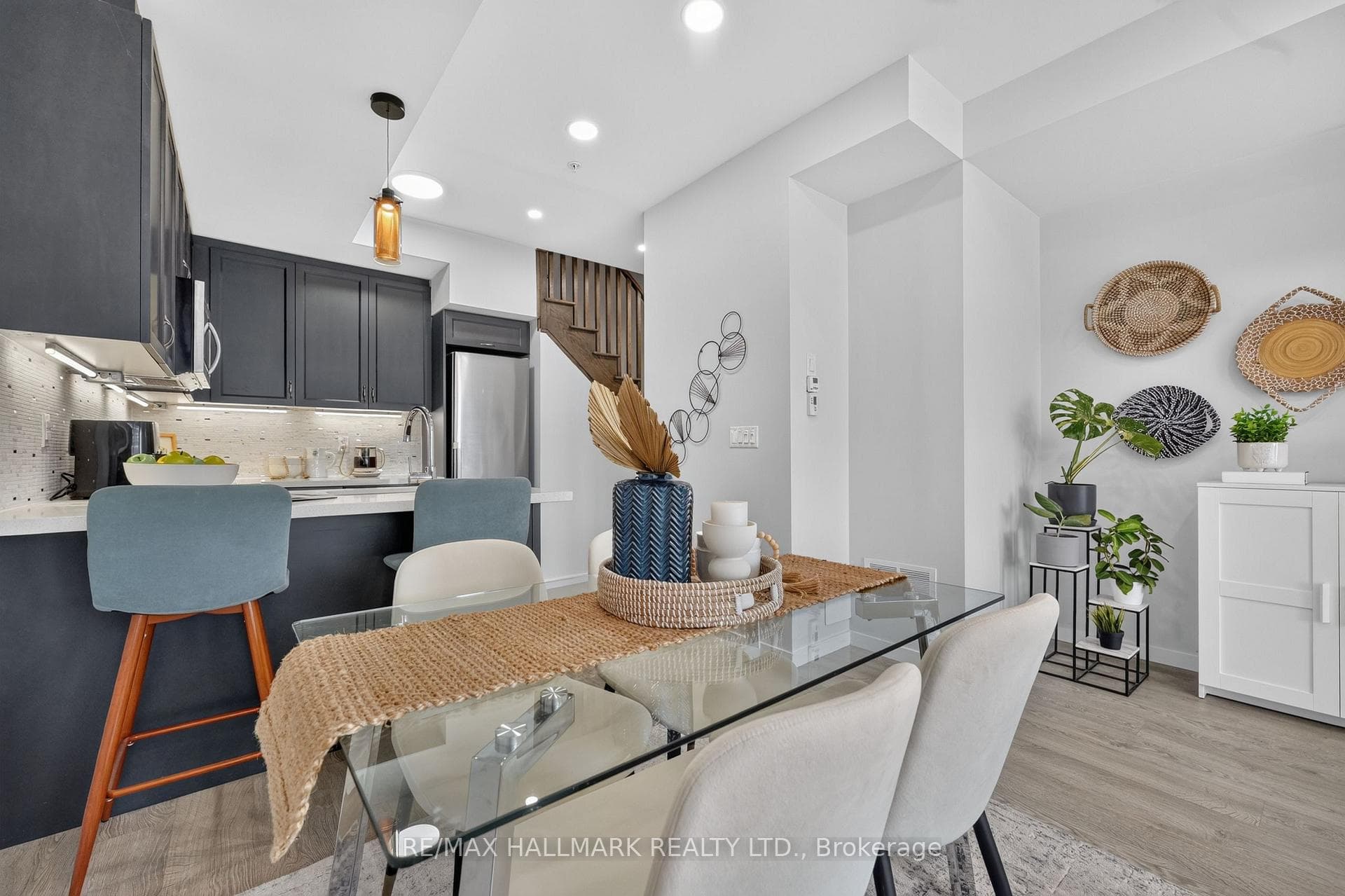 1711 Pure Springs Boulevard Unit 508 photo 9