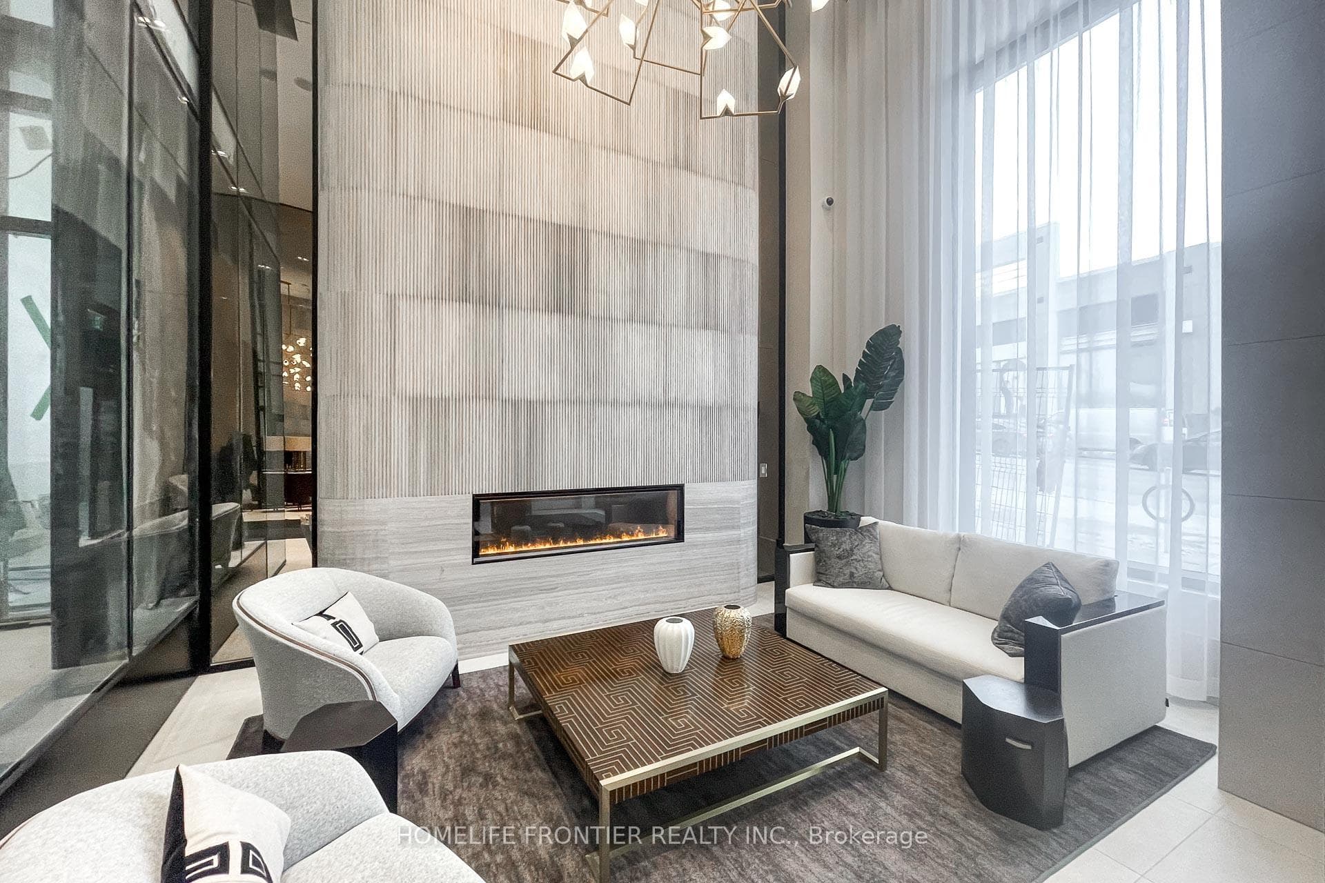 2020 Bathurst Street Unit 712 photo 25