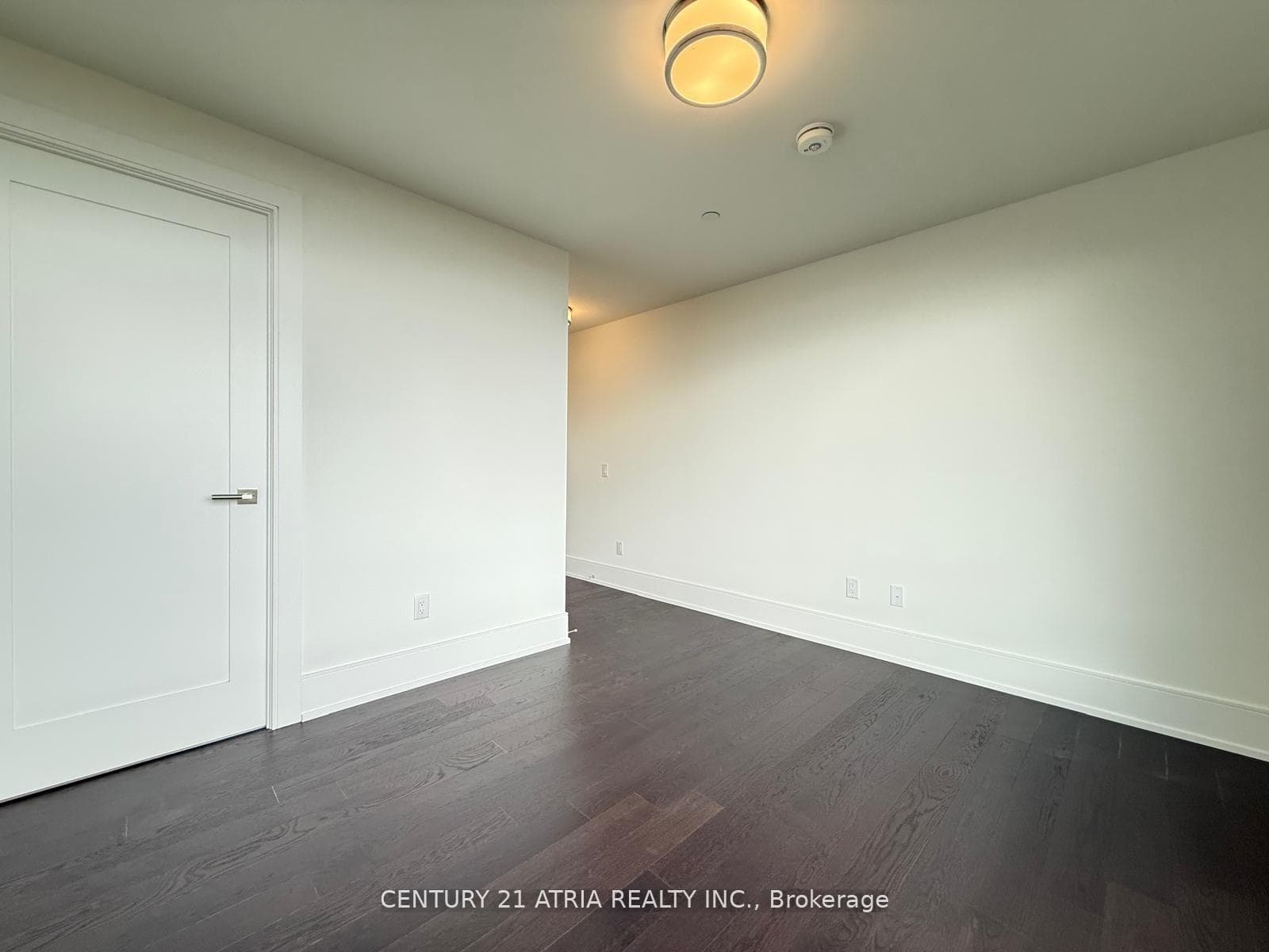 259 The Kingsway N/A Unit 506 photo 35