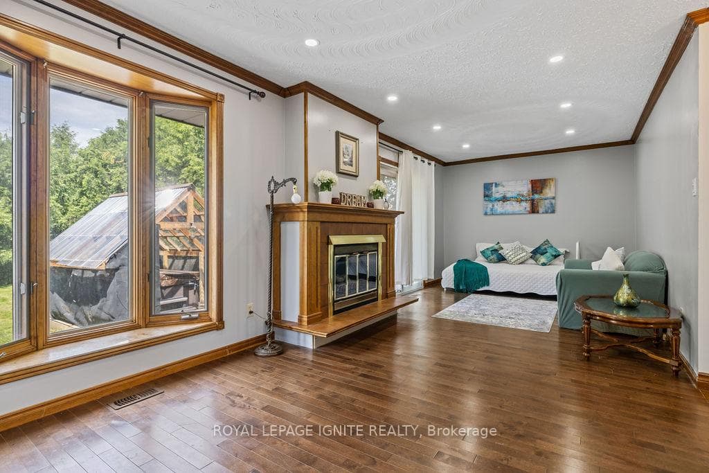 186 Deschene Avenue photo 16
