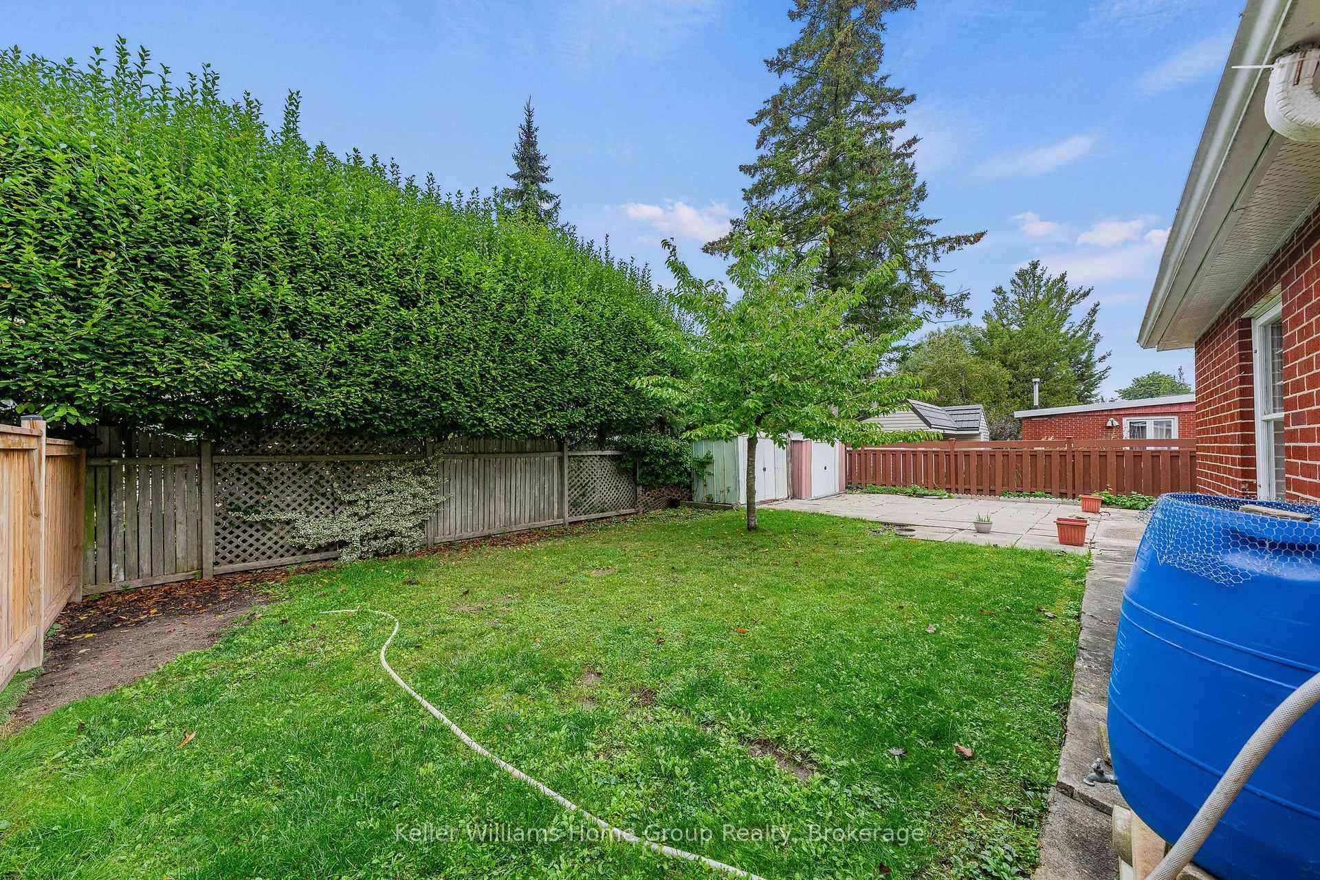 6 Hepburn Avenue photo 42