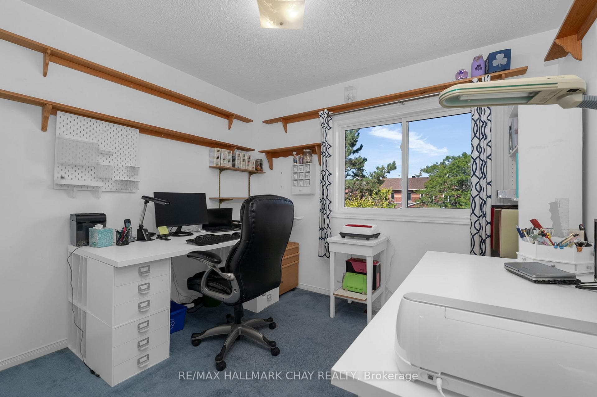 77 Lyfytt Crescent photo 16