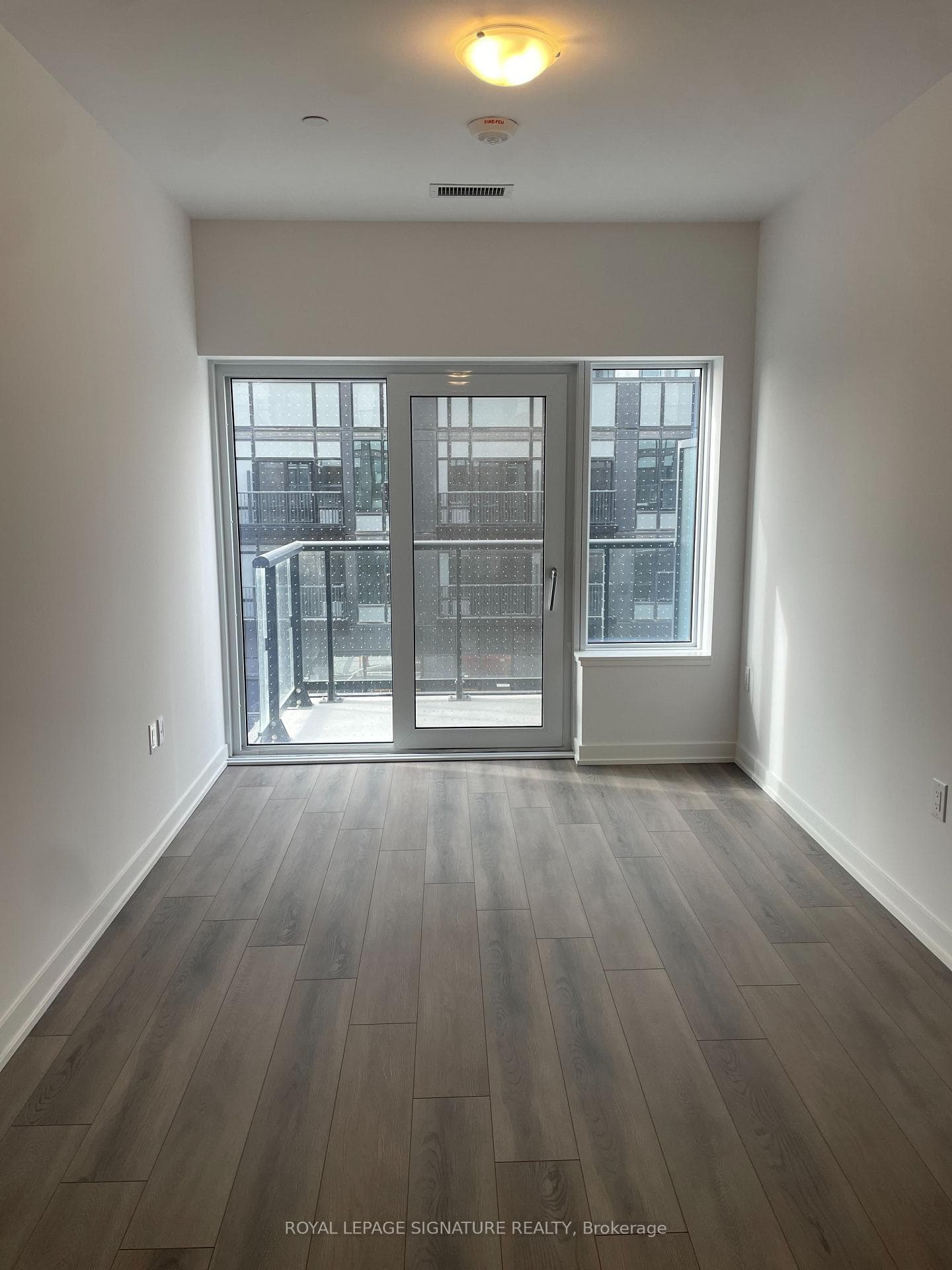 7439 Kingston Road Unit 320A photo 3