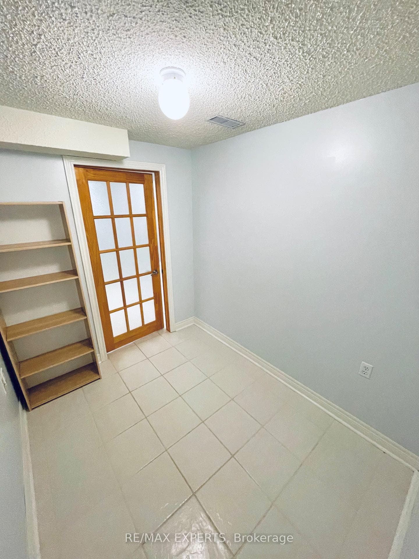 12 Fonteselva Avenue Unit Bsmt photo 5